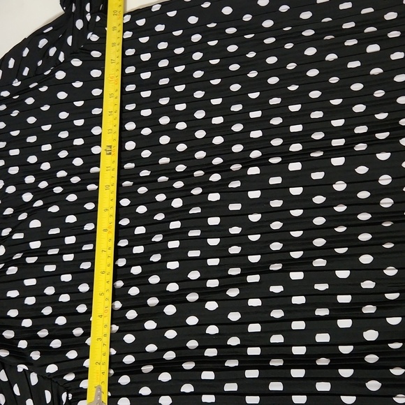 Lulus Dress Pleated Polka Dot Medium Black White Old Money - Picture 10 of 14